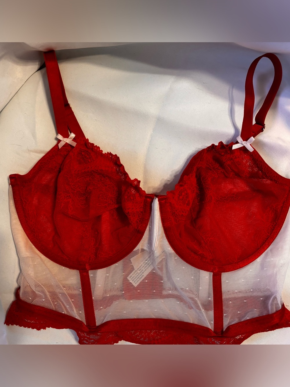 Auden Red, White Lacey Mesh 7 Hook Bra Size Large